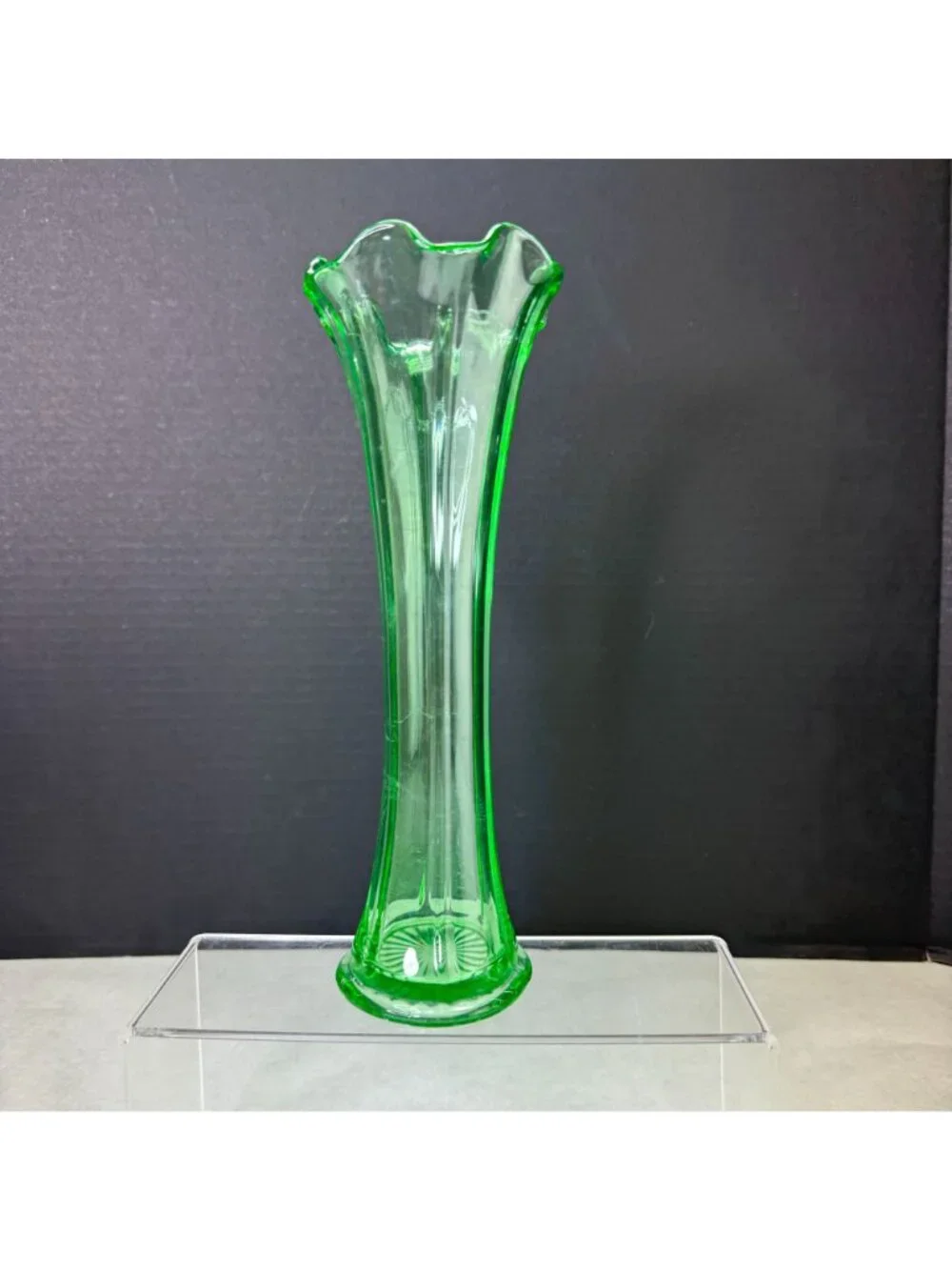 Vintage Uranium Green Glow Glass Ruffle Top Ribbed Vase 10 Inch